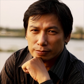 Khắc Dũng